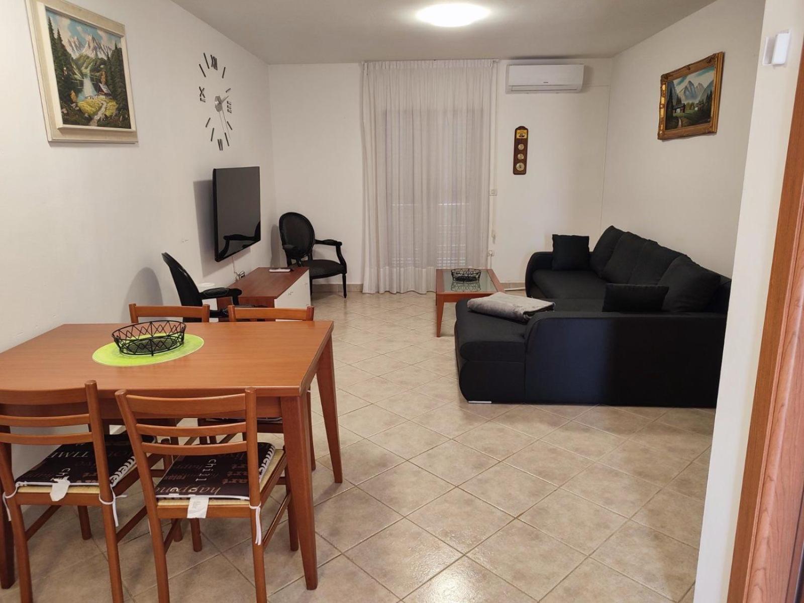 Fortuna Apartment Tar-Vabriga エクステリア 写真