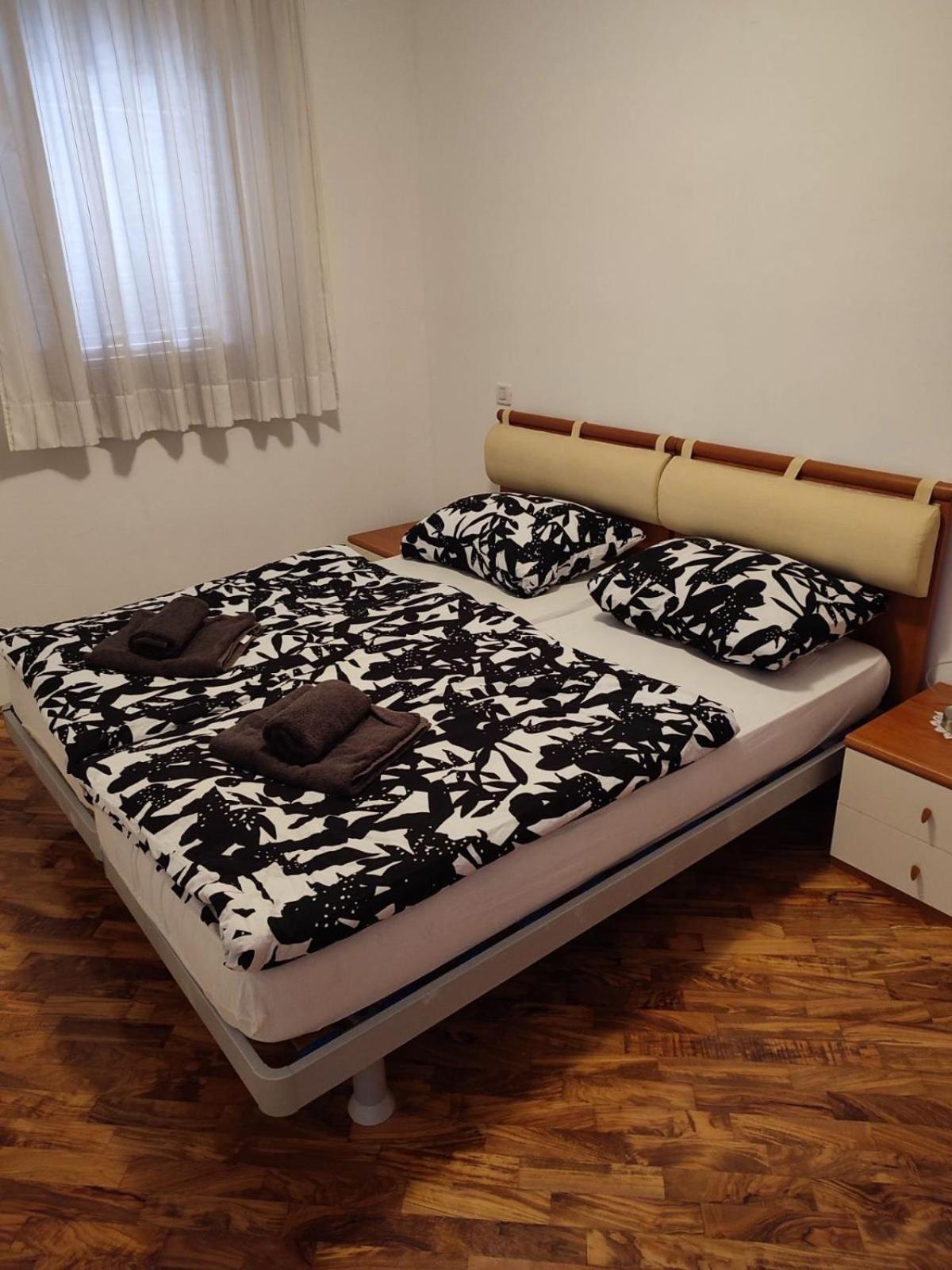Fortuna Apartment Tar-Vabriga エクステリア 写真