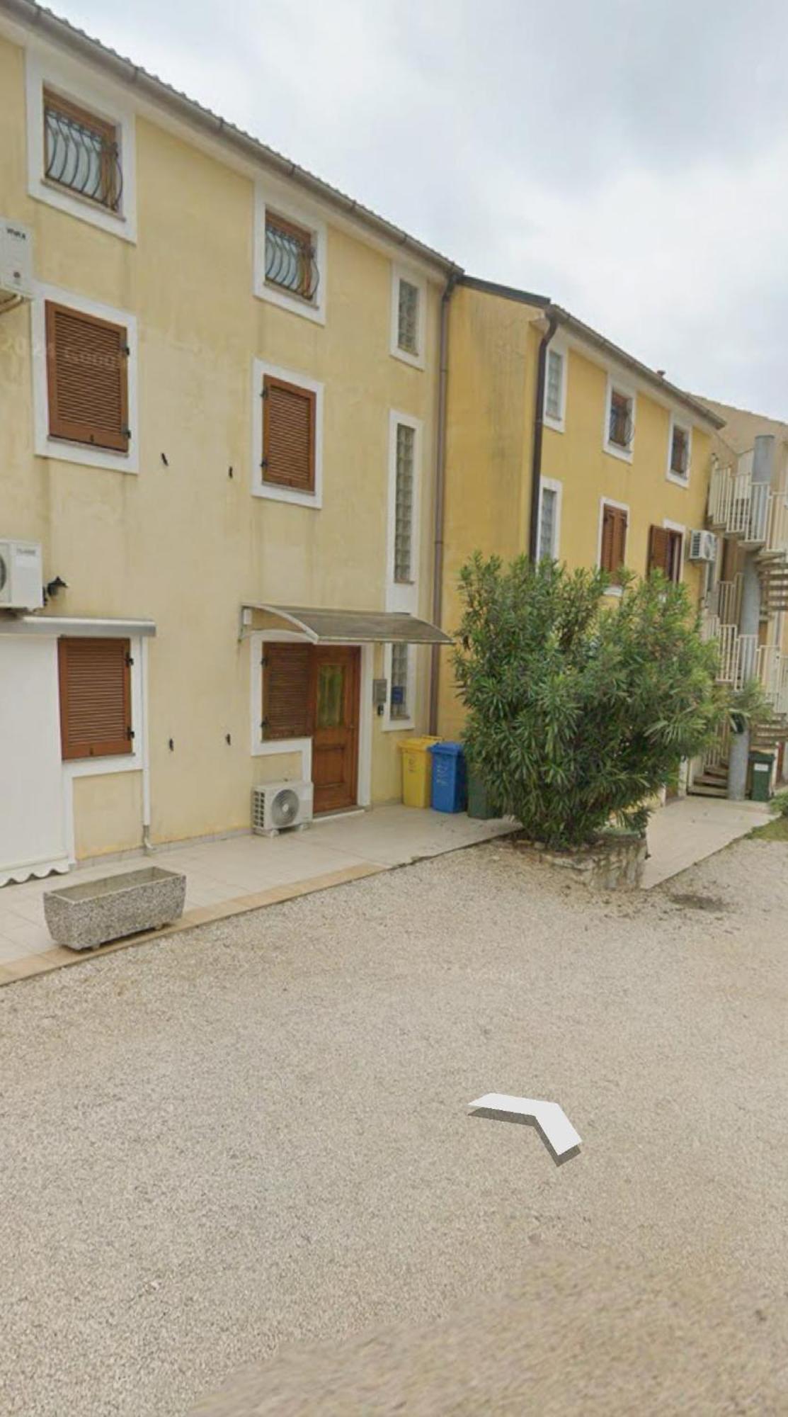 Fortuna Apartment Tar-Vabriga エクステリア 写真